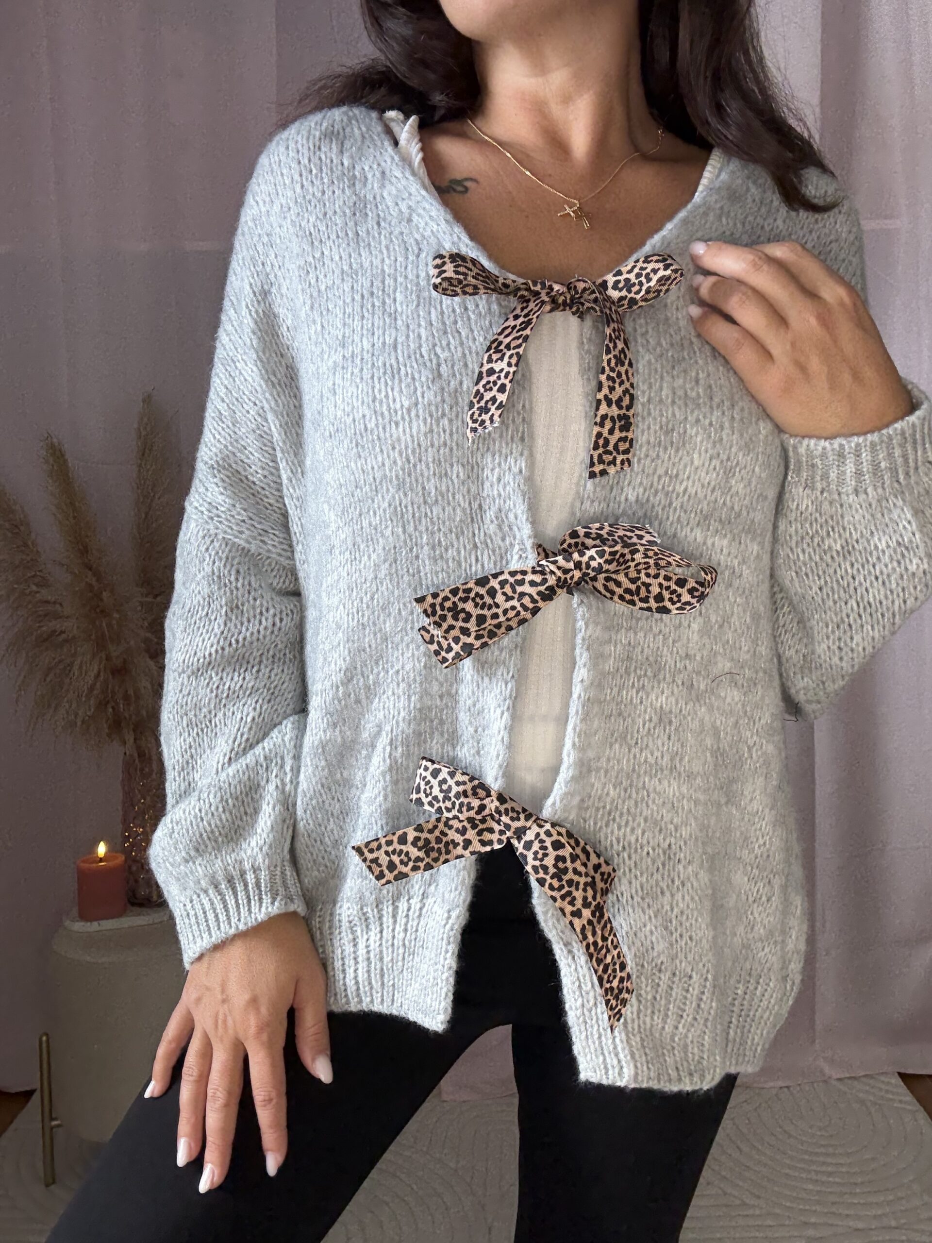 ref 10G Colete com nós leopardo - Image 1