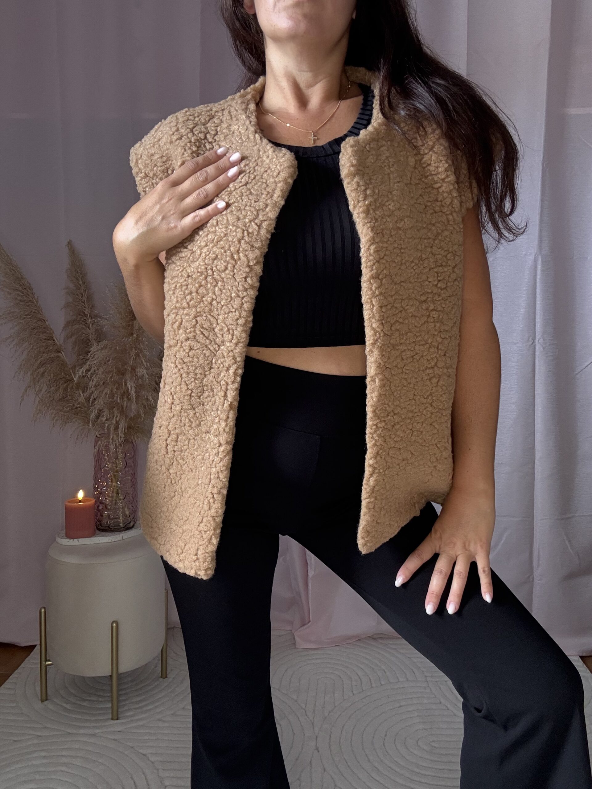 ref 11 Casaco sem mangas com forro felpudo e bolsos - Image 1