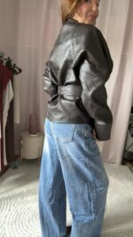 Casaco kimono Blazer ecopele com cinto - Corte Oversize - Image 3